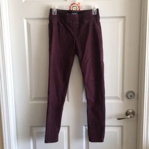 Old Navy Burgundy Rockstar Leggings